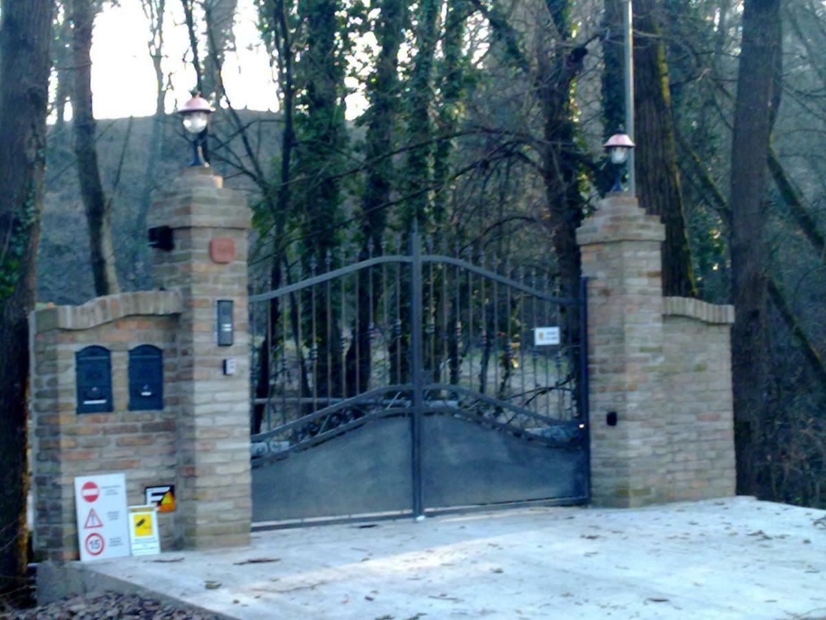 레조넬에밀리아 Casa Nel Bosco B&B 외부 사진